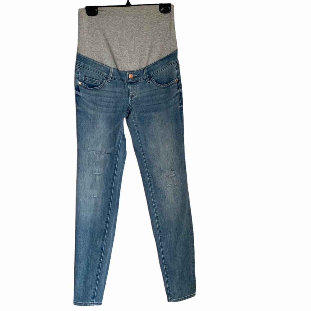 Thyme maternity light wash distressed denim jeans